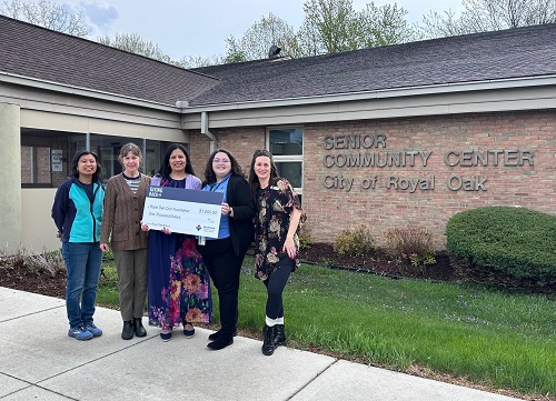 Royal Oak Giving Back